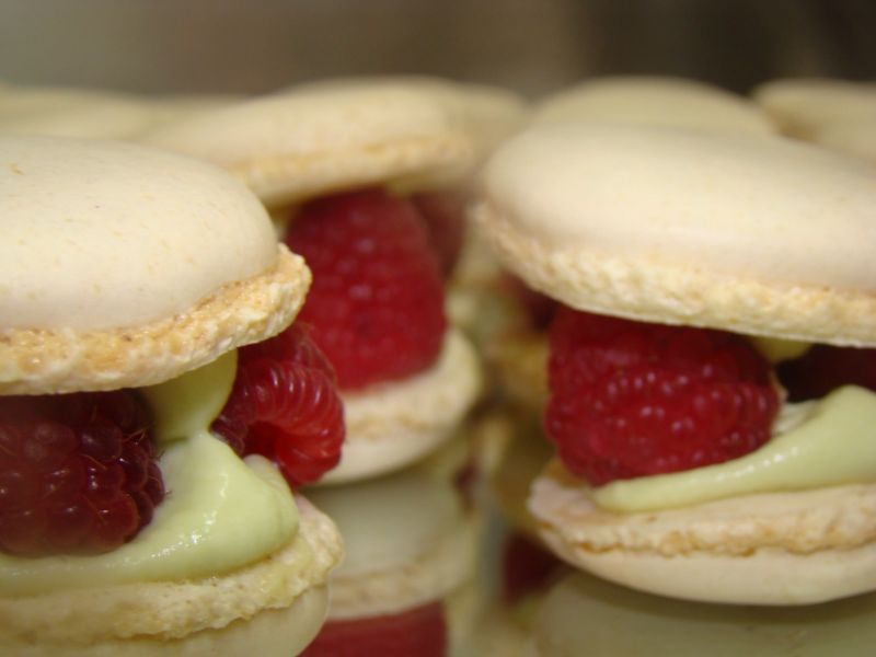 Biscuit meringué noisette crème pâtisserie carry le rouet ensues la redonne FORNASERO CHRISTOPHE côte bleu